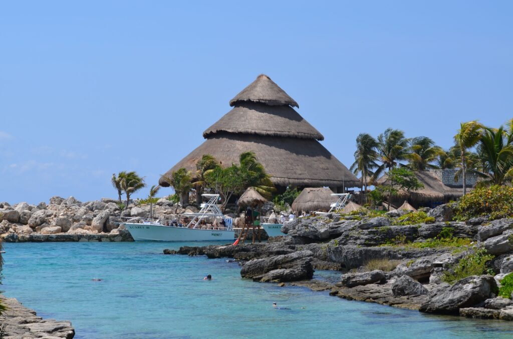 Visiting Xcaret Park: Arrival Tips from Cancún or Tulum 1 pexels ariel 76946250 8634514